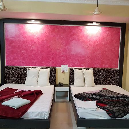 Hotel Swagatam International Tarapith Exteriér fotografie