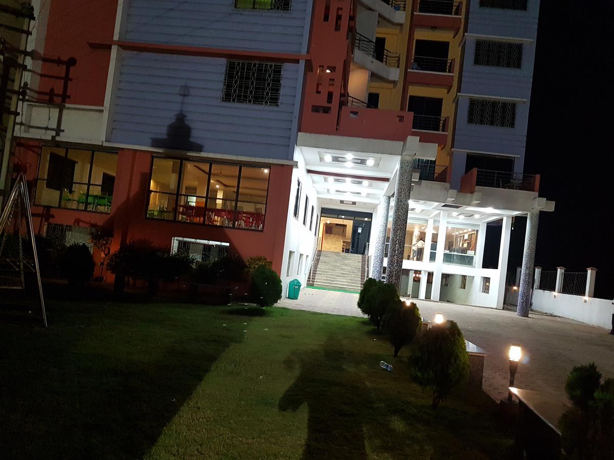 Hotel Swagatam International Tarapith Exteriér fotografie