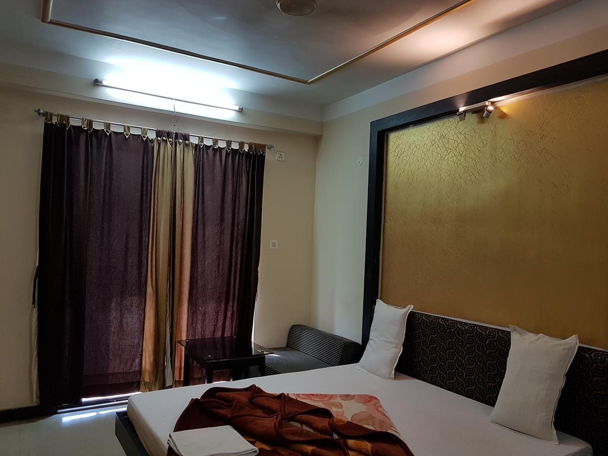 Hotel Swagatam International Tarapith Exteriér fotografie