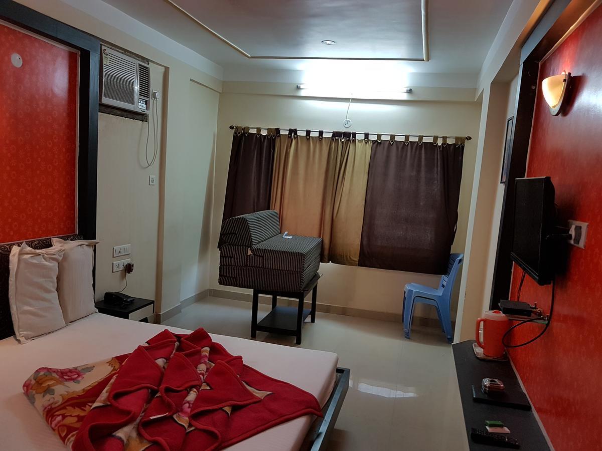 Hotel Swagatam International Tarapith Exteriér fotografie