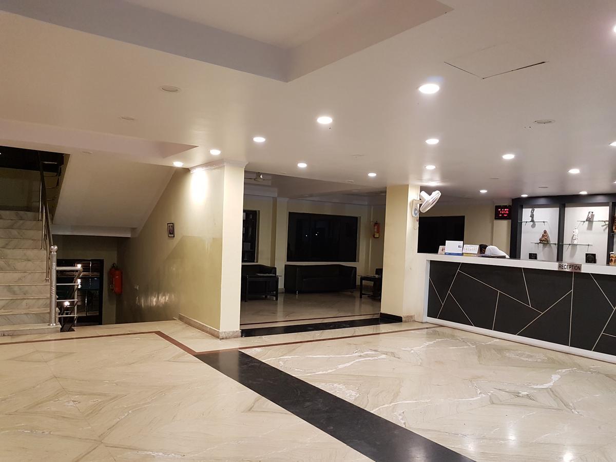 Hotel Swagatam International Tarapith Exteriér fotografie
